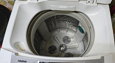 Riyadh, Household Items, LG Washing Machine 10KG Automatic
