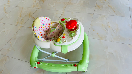 Salmaniya, Baby & Kid Stuff, BHD 4,  Baby Walker