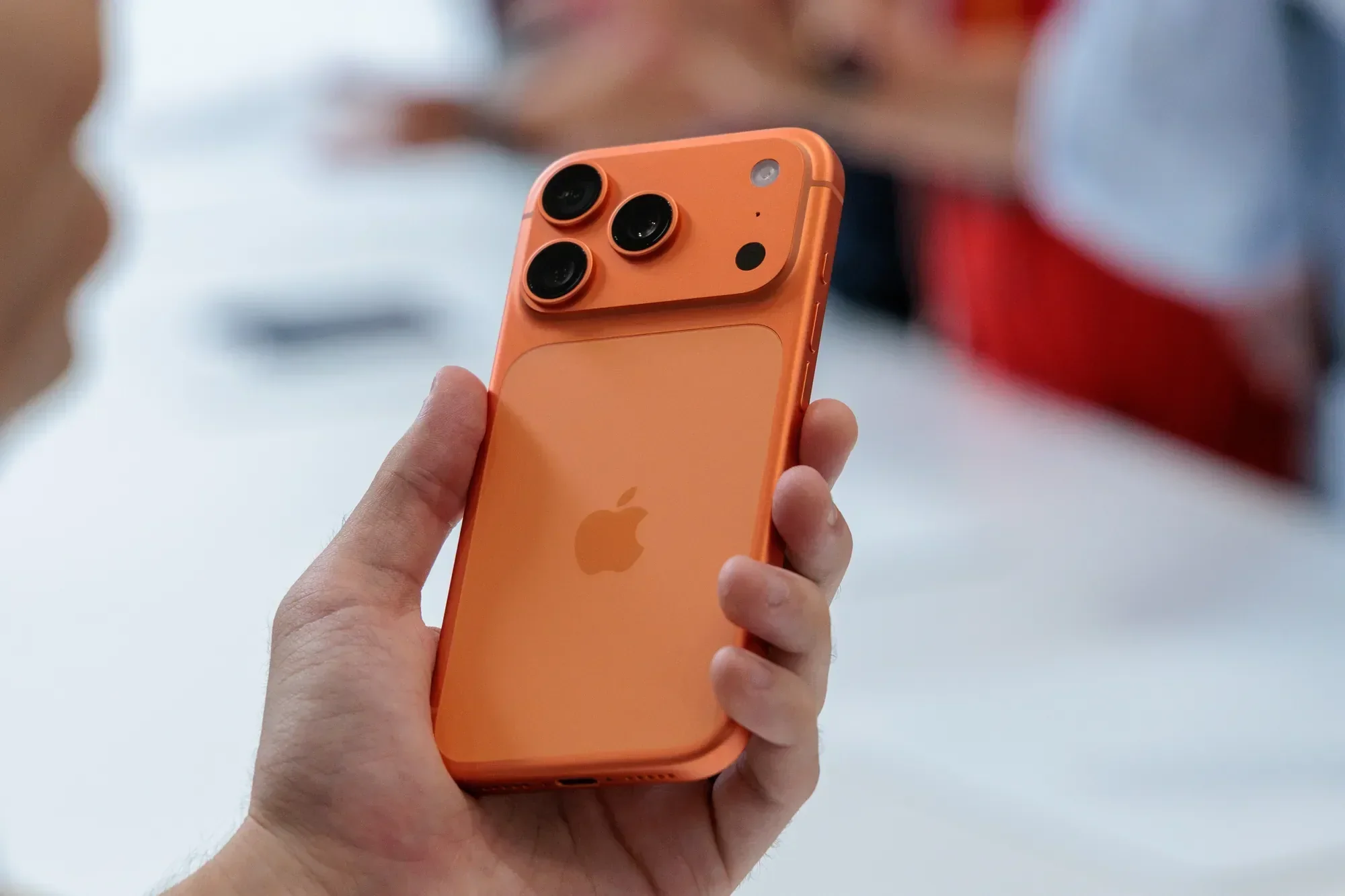 Riyadh, Mobile Phones, SAR 5700,  Iphone 17 Pro Max 512 GB Orange Colour