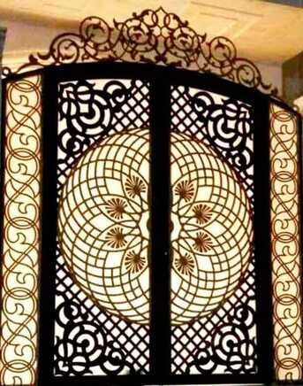 Riyadh, Construction, للحدادة و المونيم،الذجاج