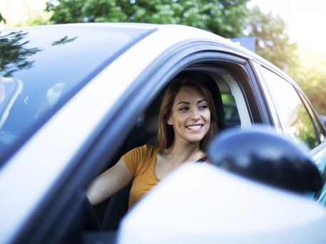 Budapest, Business, Route 11 Aut?s-Motoros Iskola