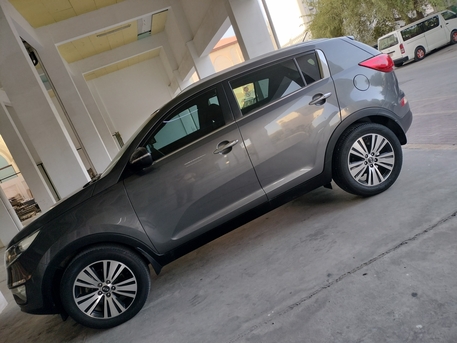 Salmaniya, Vehicles, Cars & Trucks , Kia Sportage,  2016,  Automatic,  120000 KM,