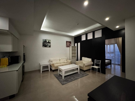 Juffair, Apartments/Houses, BHD 350/year,  1 BR,  Modern Apartment For Rent In Juffair شقه للايجار في الجفير