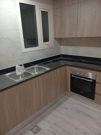 Riffa, Apartments/Houses, BHD 450/year,  3 BR,  Semi-furnished Studio Apartment For Rent In Riffa شقه اول ساكن للإيجار في الرفاع