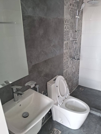 Riffa, Apartments/Houses, BHD 220/year,  1 BR,  Apartment In A Brand New Building For Rent In Riffa  شقه أول ساكن للإيجار في الرفاع