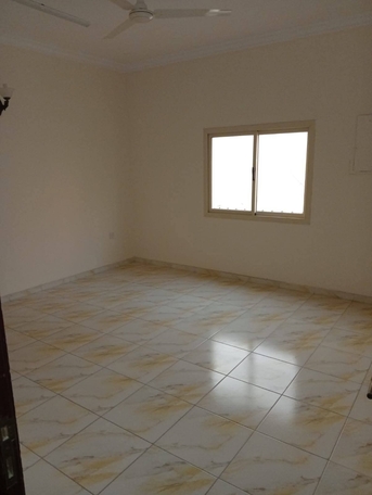 Riffa, Apartments/Houses, BHD 180/year,  3 BR,  Apartment For Rent In Riffa شقه للايجار في الرفاع