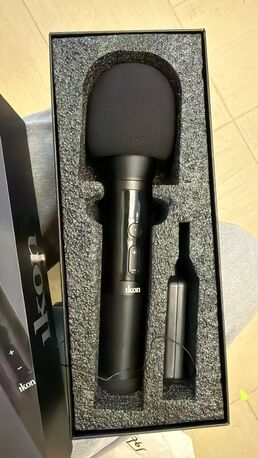 Juffair, Electronics, BHD 40,  Wireless Karaoke Mics And Condenser Microphones For Sale