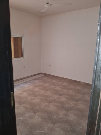 Riffa, Apartments/Houses, BHD 280/year,  3 BR,  Deluxe Apartment For Rent In Riffa شقه ديلوكس للايجار في الرفاع