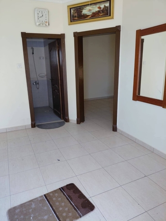Manama, Apartments/Houses, BHD 100/year, 1 BR, Studio Apartment Semi-furnished In Jurdab استديو نص مفروش للايجار في جردا