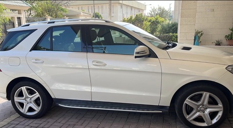 Juffair, Vehicles, Cars & Trucks , BHD 7800,  Mercedes-Benz ML400,  2014,  Automatic,  119000 KM,  Mercedes Benz ML400 In Excellent Condition, Well Maintained, Singly Used By Indian Expat