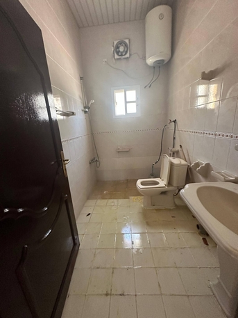 Riffa, Apartments/Houses, BHD 260/year,  4 BR,  Apartment For Rent In Riffa, شقه للايجار في الرفاع