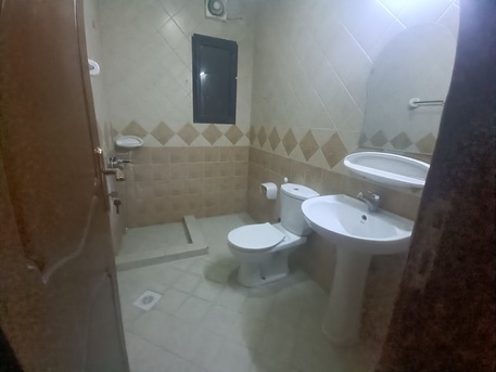 Manama, Apartments/Houses, BHD 250/month,  2 BR,  120 Sq. Meter,  Semi Furnished 2bhk With Ewa (open Kitchen)