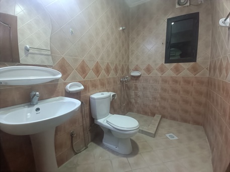 Manama, Apartments/Houses, BHD 250/month,  2 BR,  120 Sq. Meter,  Semi Furnished 2bhk With Ewa (open Kitchen)