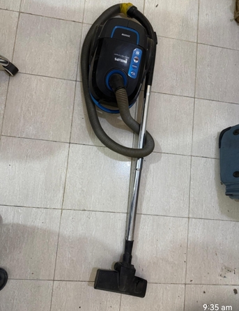 Bani Malik, Furniture, SAR 65,  Vacuum Cleaner Philips