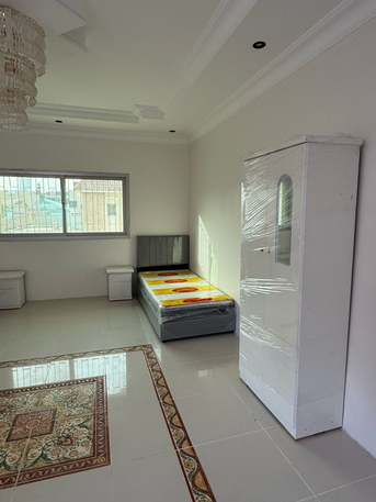 Al Olaya, Bedspace Available, Ladies Executive Bachelors Room Available