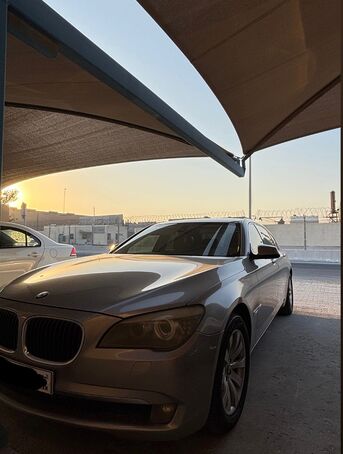 Tubli, Vehicles, Cars & Trucks , BHD 1500,  Bmw 730,  2010,  Automatic,  200000 KM,  For Sale  Li