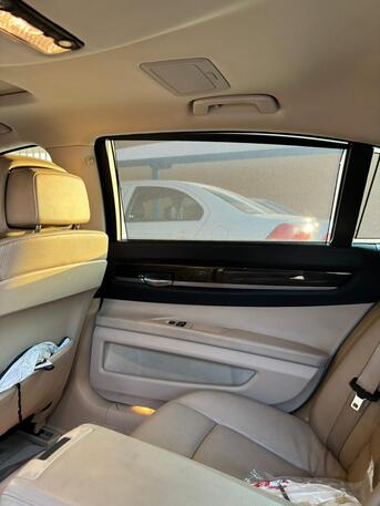 Tubli, Vehicles, Cars & Trucks , BHD 1500,  Bmw 730,  2010,  Automatic,  200000 KM,  For Sale  Li