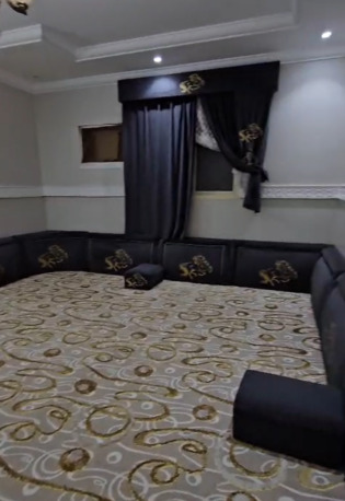 Dhahrat Laban, Apartments/Houses, SAR 1500/month,  2 BR,  I AM OFFERING FAMILY BUILDING 2 ROOM APARTMENT FOR 1500. PROFESSIONAL LADIES OR FAMILY