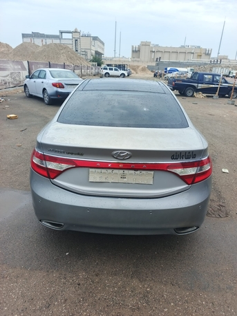 Al Khobar Al Shamalia, Items Wanted, Car Hyundai Azera Model 14 4-cylinder