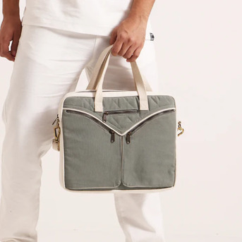 Mumbai, Clothing & Accessories, INR 3598,  Buy Laptop Bag For Women Online