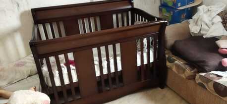 Khobar, Baby & Kid Stuff, SAR 600,  Baby Cot For Sale &ndash; Giggle Brand (Almost New, With Mattress)