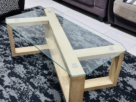 Riyadh, Furniture, SAR 500,  Giveaway Price Neat & Clean Sofa Set