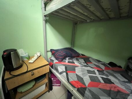 Dubai, Bedspace Available, AED 750/month,  00 Sq. Meter,  Bed Space Available For AED 750 Only 4 Person In A Room