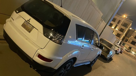 Al Batha, Vehicles, Cars & Trucks , SAR 21500,  Mitsubishi Outlander 4*4,  2012,  Automatic,  26 KM,  Mitsubishi Outlander Urgent Sale