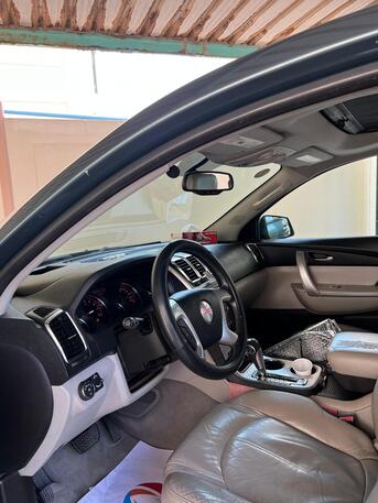 Juffair, Vehicles, Cars & Trucks , BHD 1425,  Gmc Acadia,  2010,  Automatic,  218000 KM,  Well Maintained   Top Variant (SLT)