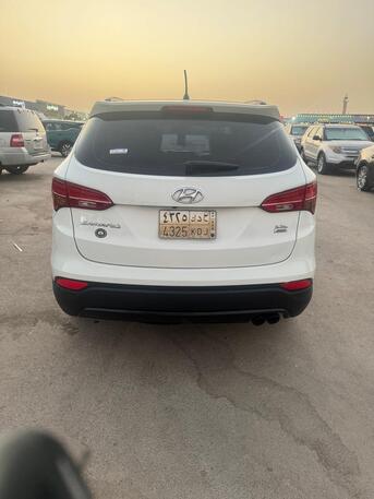 Makkah, Vehicles, Cars & Trucks , SAR 35000,  Hyundai Santa Fe,  2014,  Automatic,  400000 KM,  Santa Fe 6 Cylinder Full Option 7 Seater
