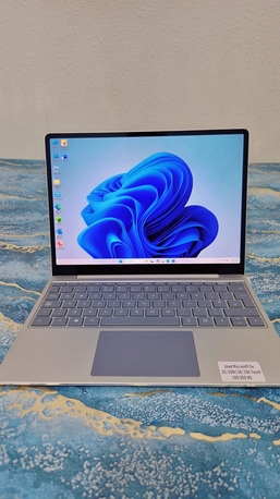 Riyadh, Computers, SAR 1250, Microsoft Surface Go - Core I5 10th - 16gb Ram - 256gb Ssd - Touchscreen