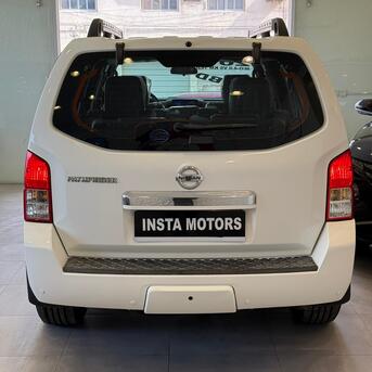 Paris, Vehicles, Cars & Trucks , BHD 2900, Nissan Pathfinder, 2012, Automatic, 162000 KM,