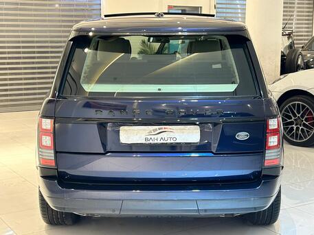 East Riffa, Vehicles, Cars & Trucks , BHD 8900,  Land Rover Range Rover,  2015,  Automatic,  171000 KM,  RANGE ROVER VOGUE HSE MODEL  FOR SALE