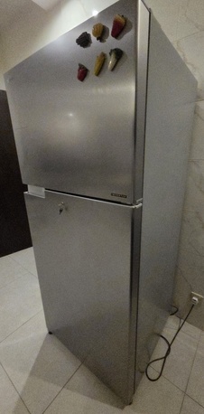 Riyadh, Appliances, SAR 800,  Toshiba Refrigerator-Freezer (with Inverter)