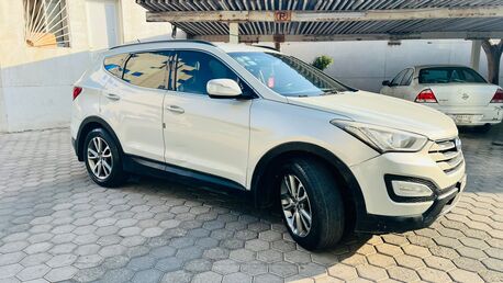 Jeddah, Vehicles, Cars & Trucks , SAR 32000,  Hyundai Santa Fe,  2013,  Automatic,  213000 KM,   Beige
