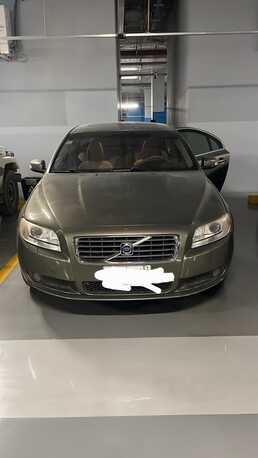 Riyadh, Vehicles, Cars & Trucks , SAR 23000,  Volvo S80,  2009,  Automatic,  98000 KM,  Volvo 6 Cylinder 3.2 Low Mileage