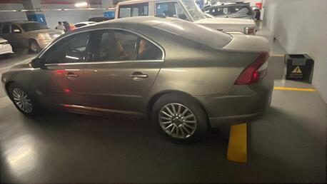 Riyadh, Vehicles, Cars & Trucks , SAR 23000,  Volvo S80,  2009,  Automatic,  98000 KM,  Volvo 6 Cylinder 3.2 Low Mileage