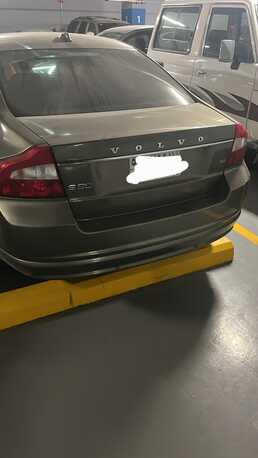 Riyadh, Vehicles, Cars & Trucks , SAR 23000,  Volvo S80,  2009,  Automatic,  98000 KM,  Volvo 6 Cylinder 3.2 Low Mileage