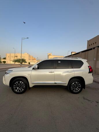 Riyadh, Vehicles, Cars & Trucks , SAR 165000,  TOYOTA LAND CRUISER PRDO FULL,  2023,  Automatic,  50 KM,  TXL V6  100% ORIGINAL CONDITION \\