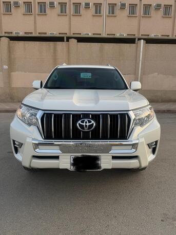 Riyadh, Vehicles, Cars & Trucks , SAR 165000,  TOYOTA LAND CRUISER PRDO FULL,  2023,  Automatic,  50 KM,  TXL V6  100% ORIGINAL CONDITION \\