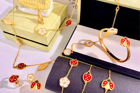 London, Fashion & Design, Lisa Says Gah: Shop Beautiful Handmade And Ethical Apparel