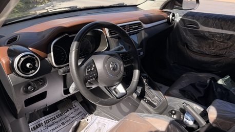 Jid Ali, Vehicles, Cars & Trucks , BHD 2550,  MG ZS,  2019,  Automatic,  76000 KM,  11 1.5  Full Option Just 76k Driven New Tyres Camera Leathers Seats