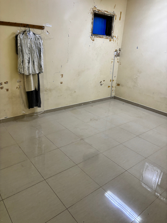 Jubail, Rooms for Rent, SAR 800/month,  Room Available For Rent In 2bhk .
