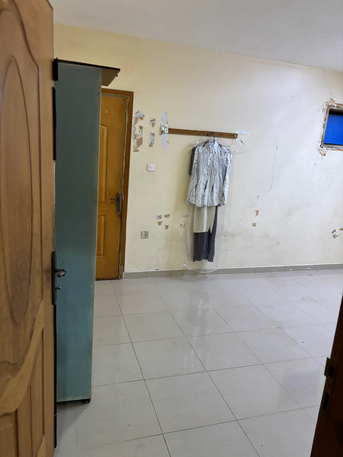 Jubail, Rooms for Rent, SAR 800/month,  Room Available For Rent In 2bhk .