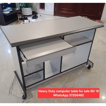 Manama, Furniture, BHD 18,  ✅️ Heavy Duty  Computer Table For Sale In Good Condition With Delivery
