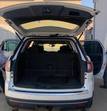 Riyadh, Vehicles, Cars & Trucks , SAR 35000,  GMC ACADIA,  2016,  Automatic,  345200 KM,