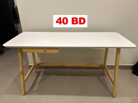 Manama, Furniture, BHD 35,  Homebox Study Table For Sale