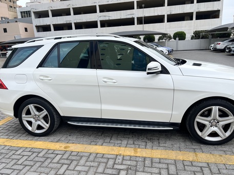 Juffair, Vehicles, Cars & Trucks , BHD 7800,  Mercedes-Benz ML 400,  2015,  Automatic,  119000 KM,  Mercedes Benz ML 400 India  Expat Owned Luxury Car