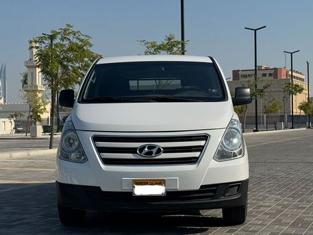 Manama, Vehicles, Cars & Trucks , BHD 3500,  Hyundai H1,  2018,  Manual,  213000 KM,  AGENCY SERVICE