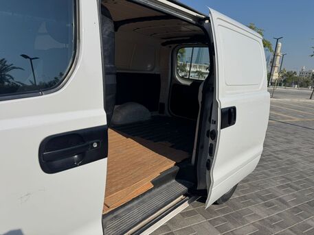 Manama, Vehicles, Cars & Trucks , BHD 3500,  Hyundai H1,  2018,  Manual,  213000 KM,  AGENCY SERVICE